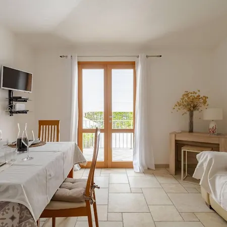 Tra Blu E דירה *