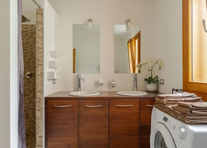 Tra Blu E * Tamarispa